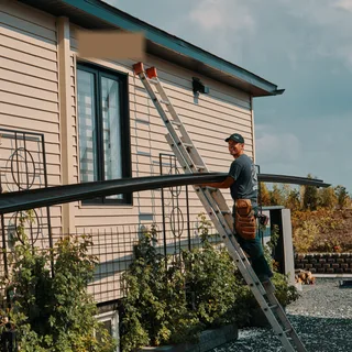 Hero slide 1