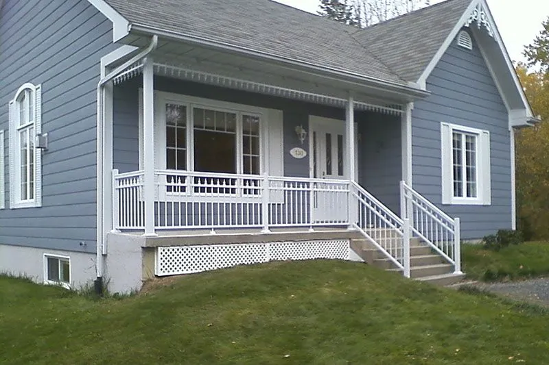 Rampe d'aluminium résidentielle — Fenêtre Belle Vue, Cowansville